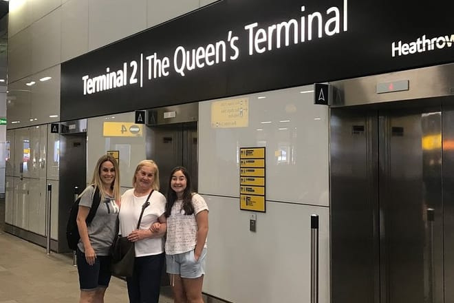 Heathrow Airport Private Transfers to/from London (Postcode E1 to E14) 9
