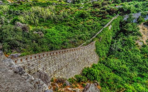 Chadwick Lakes and Victoria Lines Nature Walking Tour in Rabat