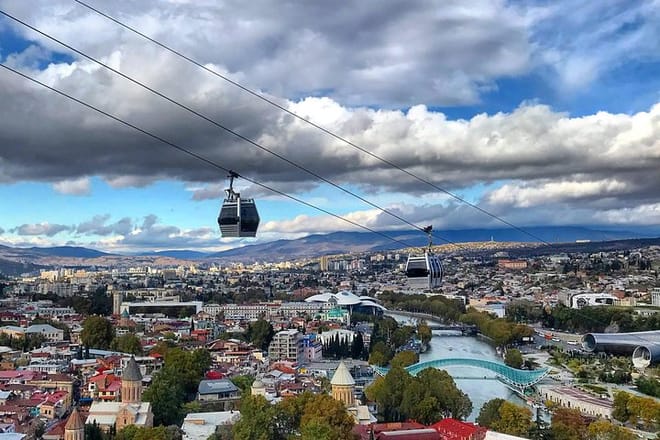 Cable car