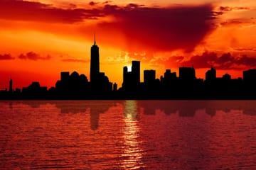 Evening Cruise to See Manhattan Skyline and Statue of Liberty