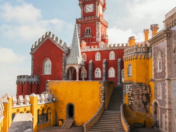 Sintra and Cascais Day Tour with Pena Palace and Cabo da Roca