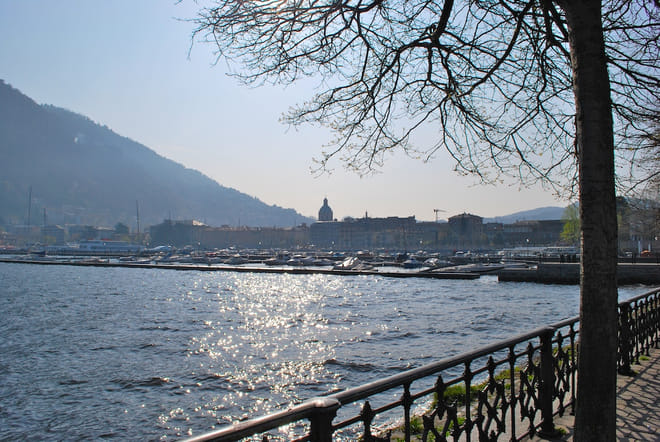 2 Hours Walking Tour Como photo 2