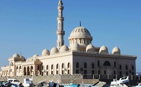 Hurghada Unveiled – Marina, Grand Mosque & Authentic Local Life