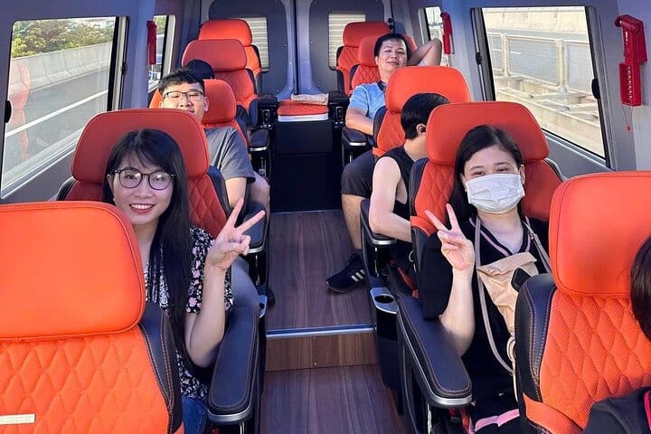 Hanoi To Sapa or Return Luxury Limousine Bus Transfer