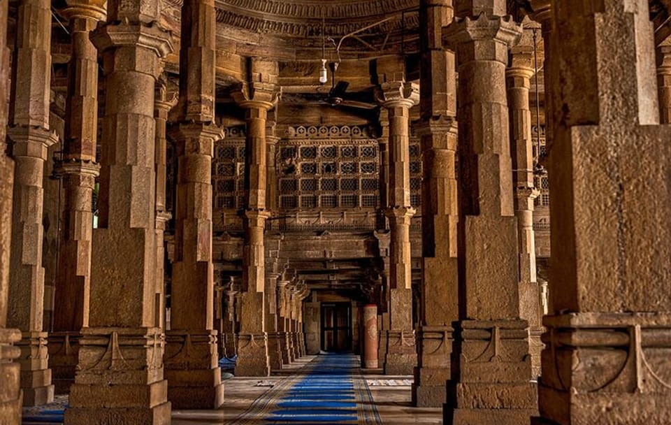 Cultural Highlights Tour of Ahmedabad and Bhavnagar, Gujarat