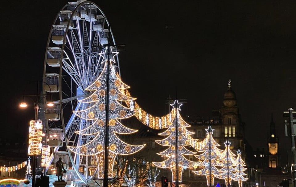 Walking Tour of Glasgow's Christmas Markets and Festive Culture