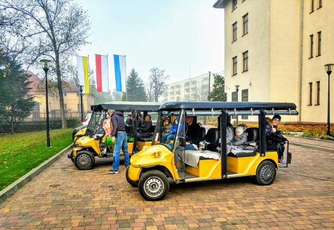 Krakow: Kazimierz Quarter and former Jewish Ghetto Sightseeing by Electric Golf Cart 9