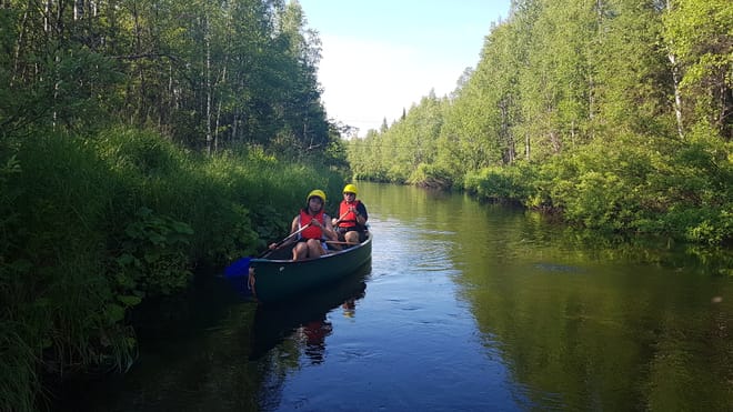 Canoe Rental – On the River or Lake 5