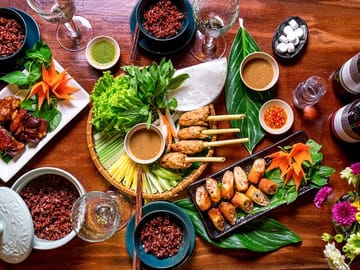 Authentic Vietnamese Culinary Experience in Hanoi Villa