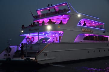 Dinner Cruise Along the Coastline of Sharm El Sheikh