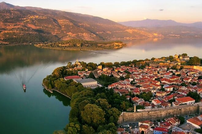 Full day Ioannina, Lake Pamvotida & Metsovo photo 3