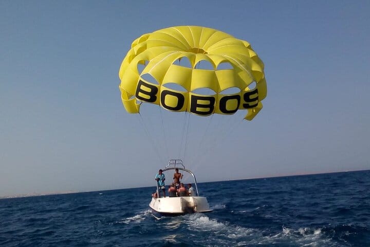 Parasailing Adventure Fly to Sky with Hotel Pickup - Hurghada