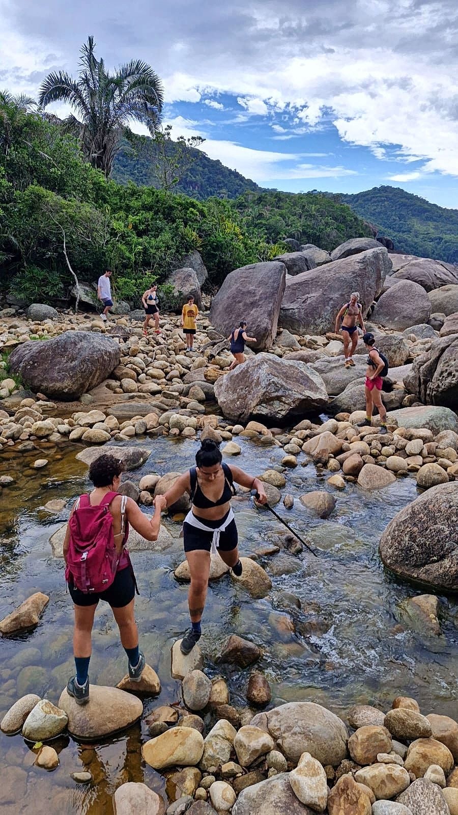 2-Days Hike from Paraty: Praia do Sono & Saco Bravo Waterfall