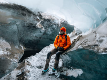 sit and enjoy the blue colours of Neptune ice cave