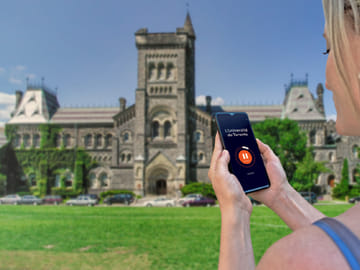 Visit Toronto in freedom: In front of the historic campus of the University of Toronto.