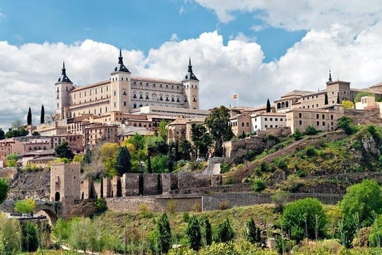 Full-Day Toledo Tour with Cathedral from Madrid