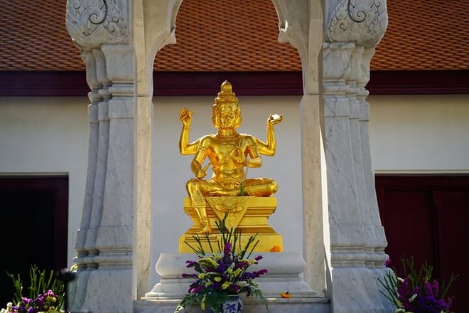 Bangkok: Old Town & Temples Exploration Game 10