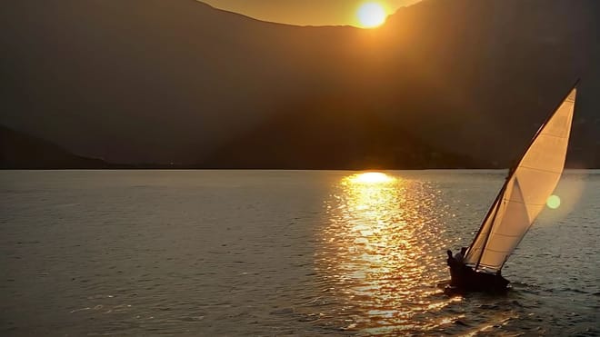 Alghero: sunset sailing tour with aperitif
