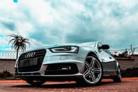 Private Transfer from Geneva Cornavin station CFF to Hotels 9