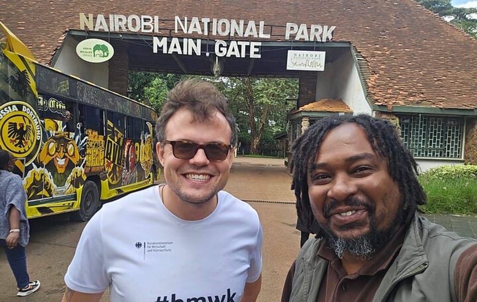 Nairobi Full Day Cultural and Wildlife Tour by Van and Jeep
