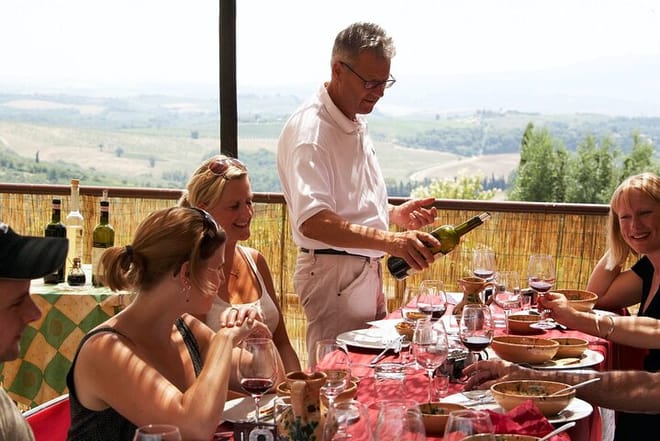 Lunch and Wine tasting in Organic farm Tenuta Casanova