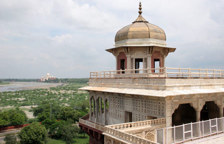 Taj Mahal Sunrise Private Tour from Delhi to Agra