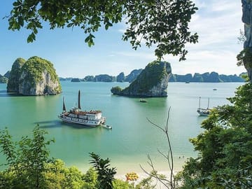 Bai Tu Long Bay Off-The-Beaten-Track Cruise on Boutique Boat 2D1N