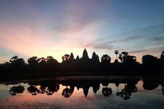 Sunrise Angkor Wat Shared Tour with pickup from your hotel
