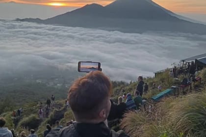 Sunrise Trekking to Mount Batur in Kintamani, Bali