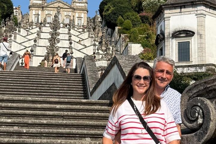 BRAGA E GUIMARÃES: Private Historic Tour from Porto