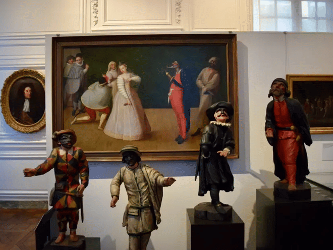 Private Carnavalet Museum Tour - High