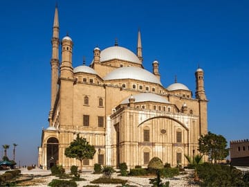 Cultural Day Tour of Islamic and Christian Sites in Cairo
