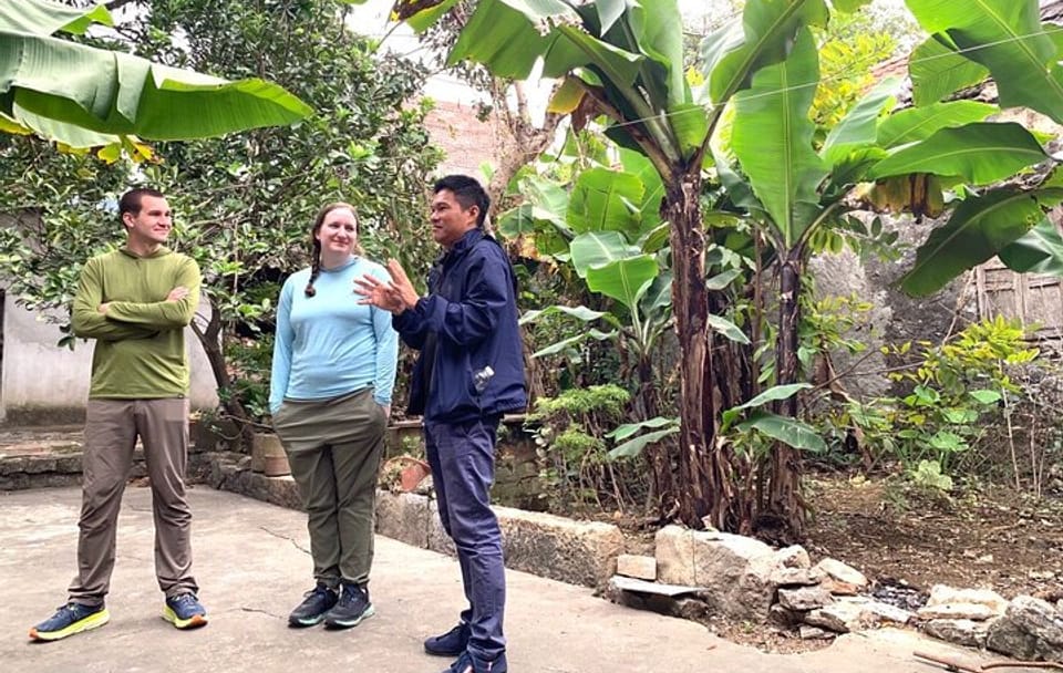 1 Day Visit Mua Cave – Trang An – Local Family – Cyling – Hoa Lu