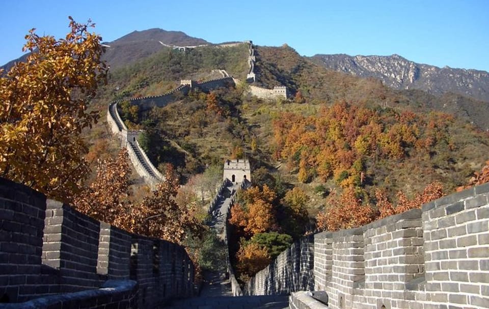 Private Half-Day Mutianyu Great Wall Tour including Round Way Cable Car or Toboggan
