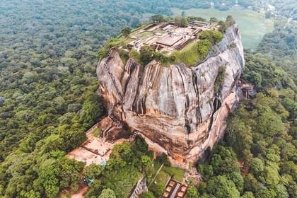 Sigiriya Rock Fortress All Inclusive Day Tour From Negombo