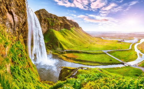 5-Day Self-Drive Tour of South Iceland Highlights