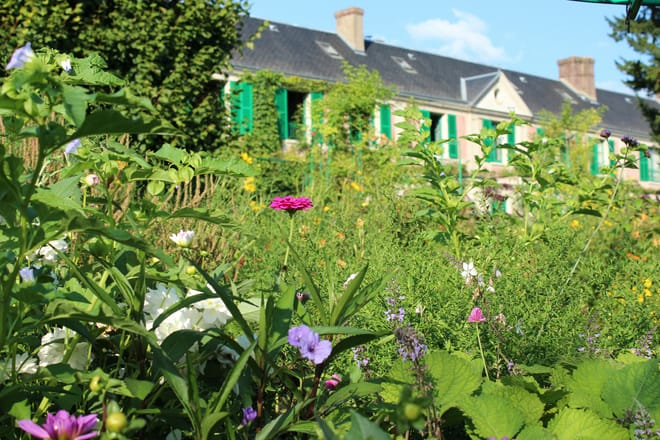 Private Luxury Giverny & Monet Gardens Experience from Paris
