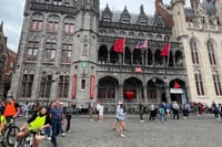 Bruges Highlights Private Trip from Paris with Boat and Beer 5