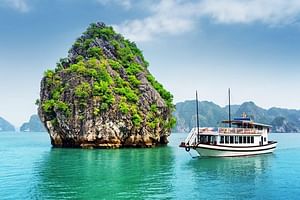 Luxury Halong Bay day trip with small group