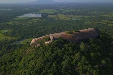Sigiriya Rock Fortress Day Tour from Habarana