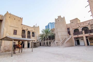 Sharjah City Cultural Tour: Explore Islamic Heritage Landmarks