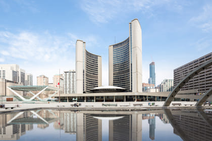 Toronto: Audio Guided Walking Tour (3 hours – 23 audio reviews)