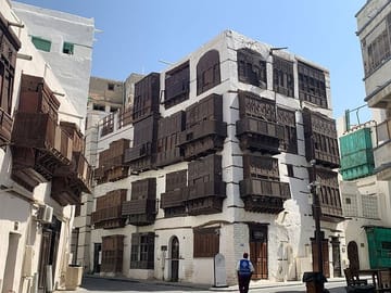 3-Day Tour: Edge of the World, City tour and Red Sand from Riyadh