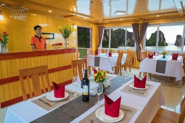 BOUTIQUE CRUISE 2 Days 1 Night Explore Lan Ha Bay & Cat Ba Island