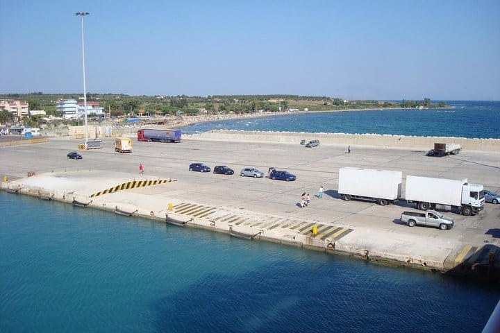 Private Transfers From Athens To Port of Kyllini 10