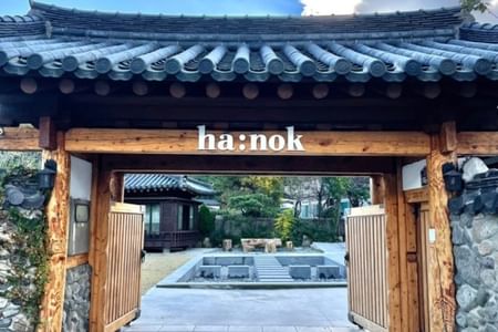 Explore Busan: Scenic Shared Tour by Van for Up to 6 Guests