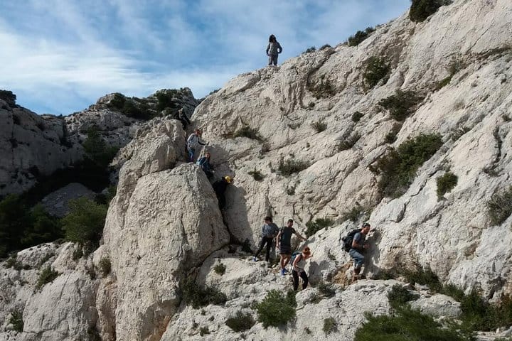 Panoramic Hiking on Marseille from Les Calanques 10