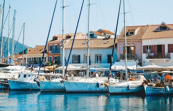 Discover Melisani Cave-Agia Efimia & A photo stop above Myrtos