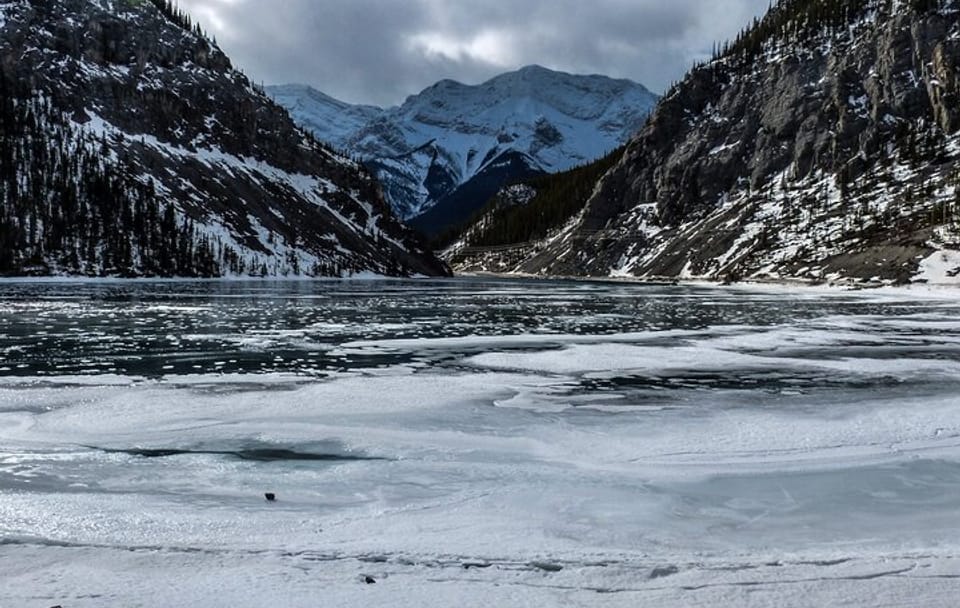 Grassi Lake and Grotto Canyon Icewalk from Banff