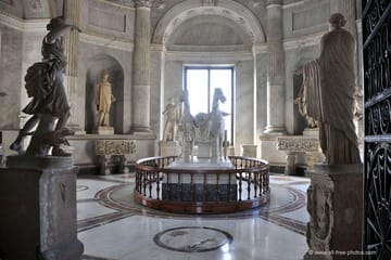 Semi-Private Vatican City Tour with Sistine Chapel Access